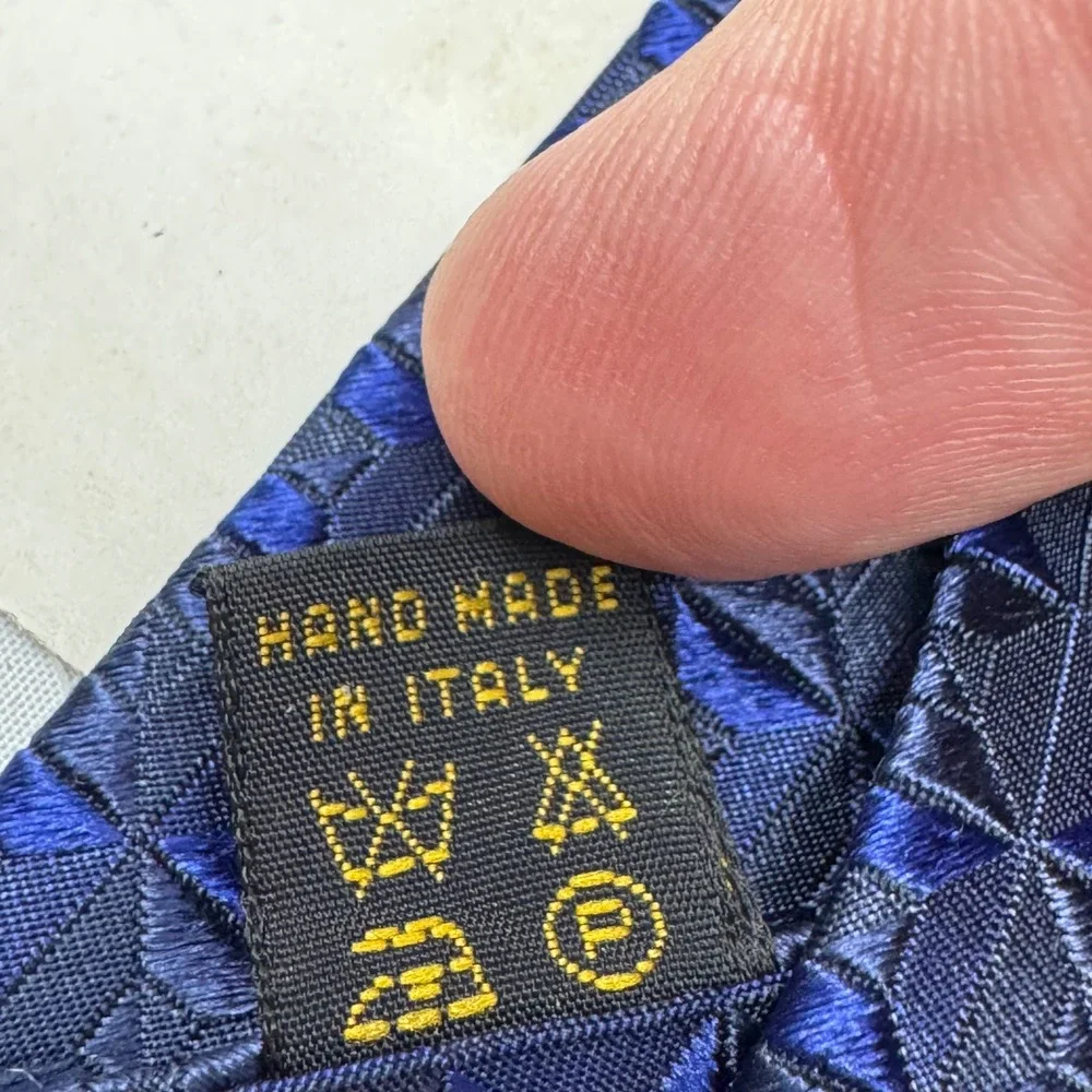 Zilli Mens Blue Silk Geometric Diamond Pattern Handmade Tie Made in Italy